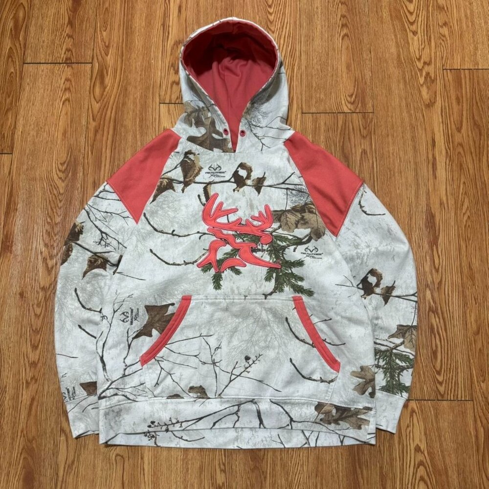 Women’s RealTree Xtra Colors Bushmaster‎ Pink Camouflage Hoodie